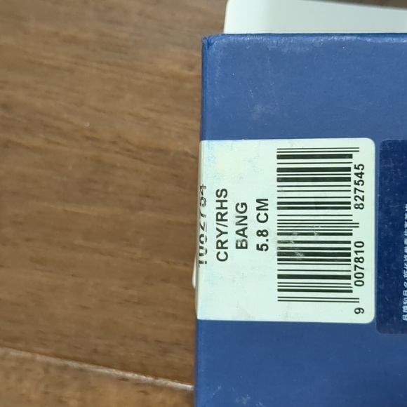 Swarovski Crystal bangle - adjustable - Picture 6 of 8